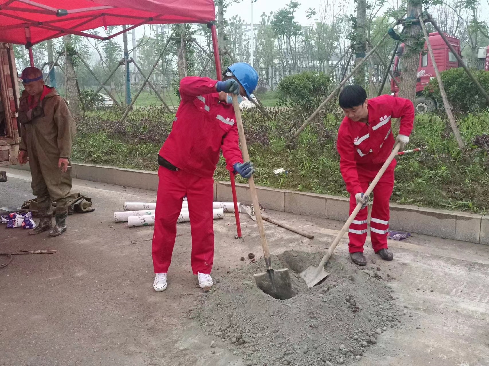 宽城管道疏通哪家好】及时进行市政管道清淤